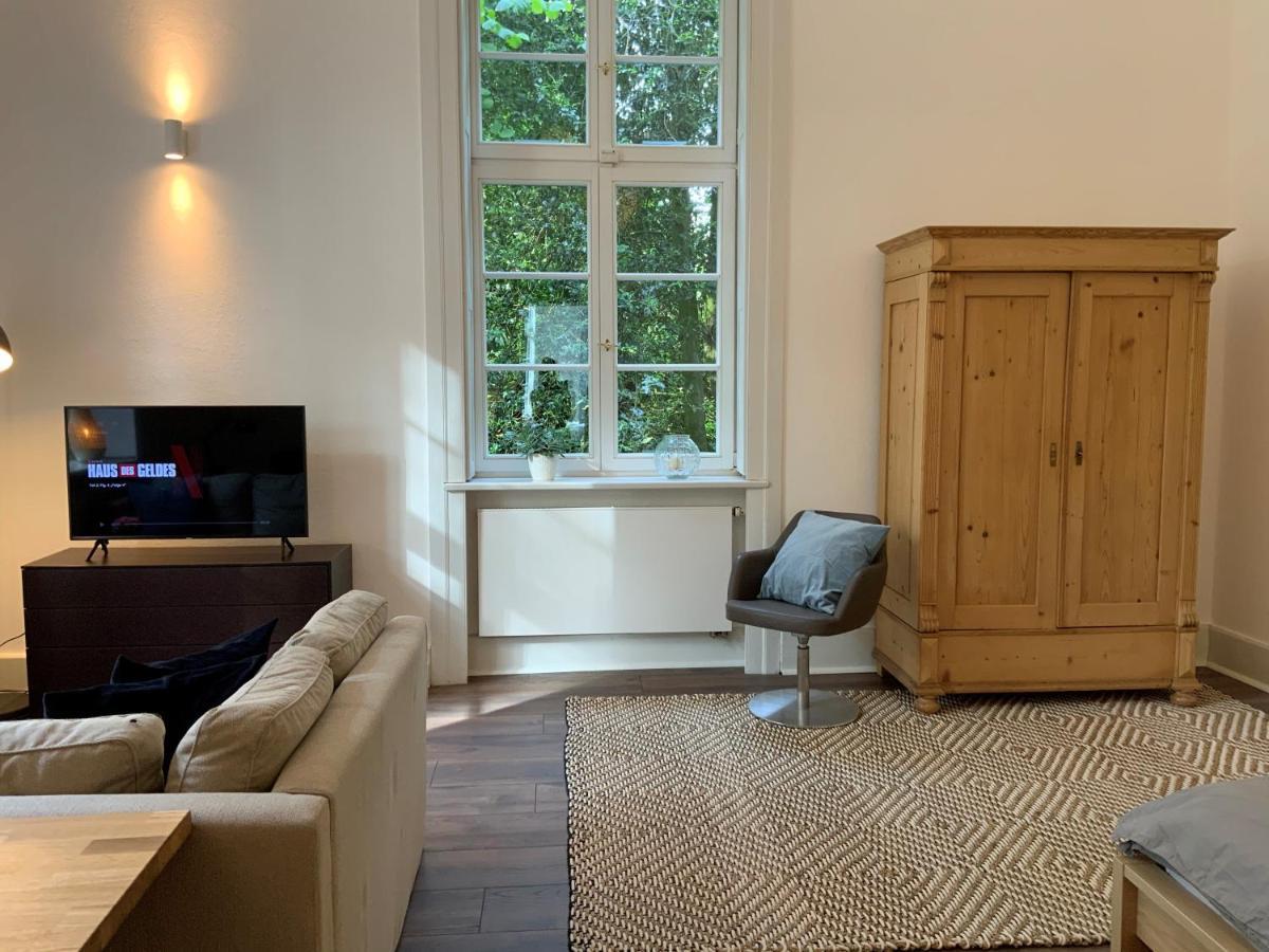 Das Ministerhaus - 1-2 Zimmer In Historischer Villa Bergkamen Dış mekan fotoğraf